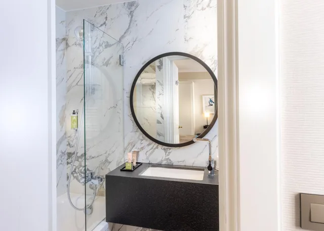 غرفة بريستيج، Hotel Du Bois Champs-Elysees 10/10
