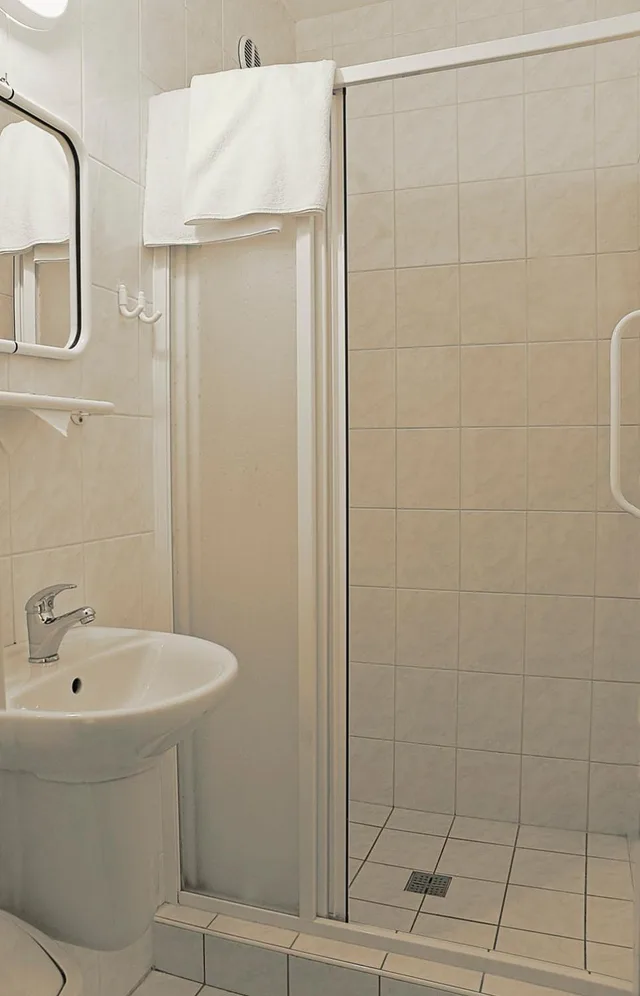 غرفة اقتصادية بسرير مزدوج، Adamantino Hotel 7/7