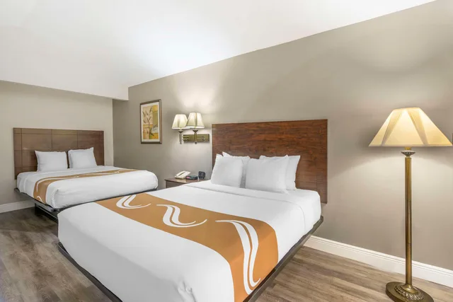 غرفة بسريرين كوين، Quality Inn Conference Center At Citrus Hills 2/5