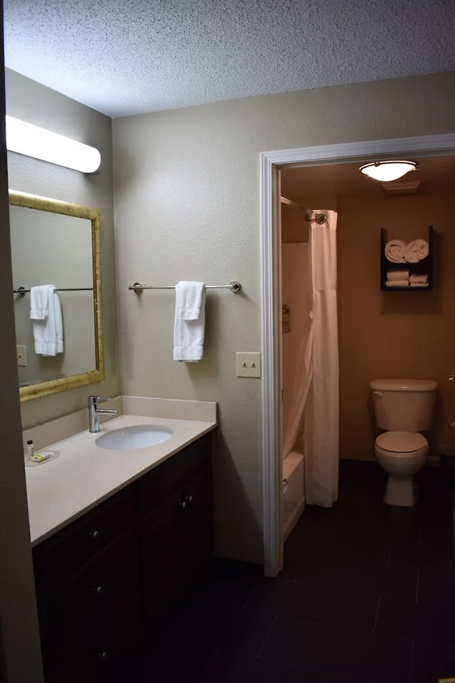 جناح بسرير كوين بغرفة نوم واحدة بمطبخ، Staybridge Suites Cranbury-South Brunswick 5/5