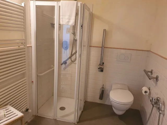 غرفة اقتصادية بسرير كوين، Hotel Villa Moron 4/5