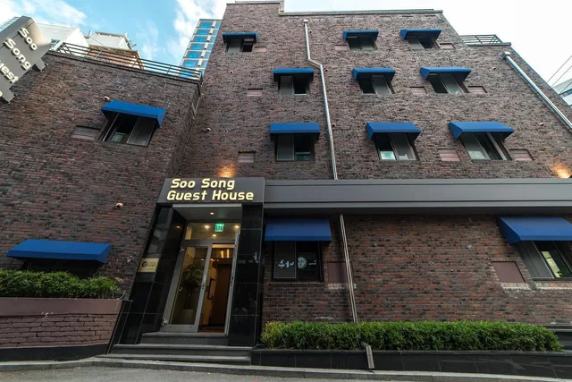 غرفة ثلاثية بسرير فردي وسرير بطابقين، Soo Song Guest House 1/1