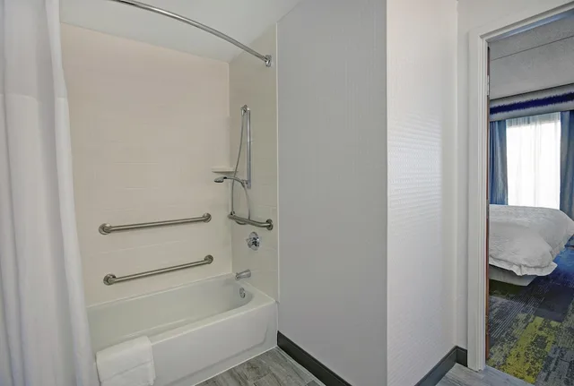 استوديو بسرير كينج مع أريكة لذوي الإعاقة، Hampton Inn And Suites Augusta West 9/10