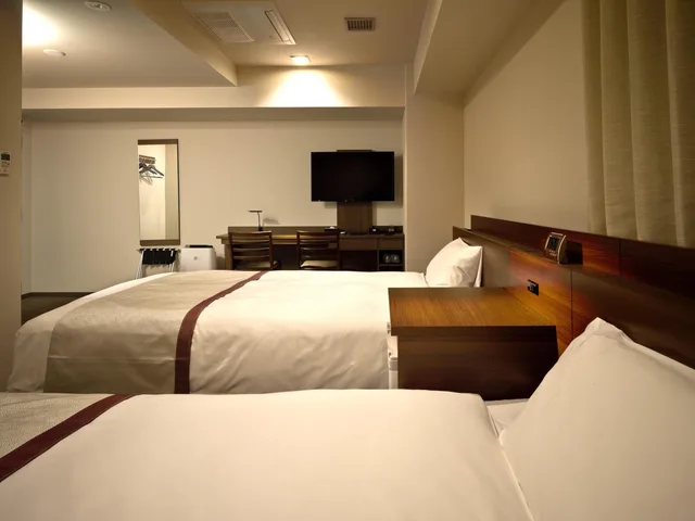 Universal, Twin Beds، Tosei Hotel Cocone Kanda 1/1