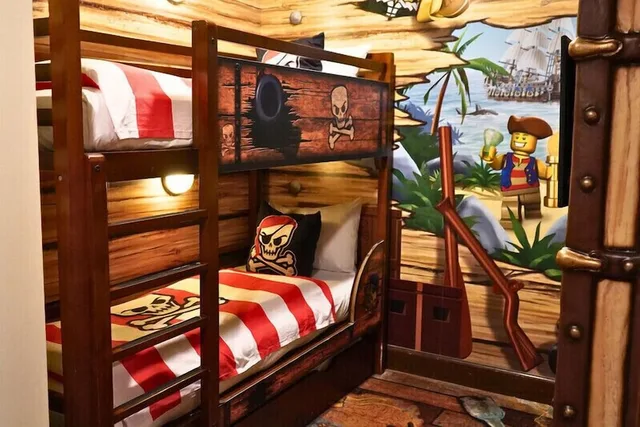 Theme, Pirate, King Bed, Bunk Bed, Trundle Bed، Legoland Hotel 3/5