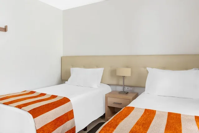 شقة بأربعة أسرّة بـ3 غرف نوم مع أريكة، Sunset Bay Club 5/10