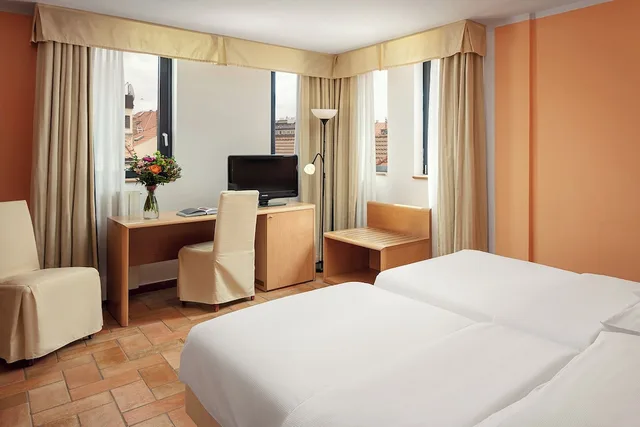 جناح بسرير كينج، Hotel Roma Prague 2/8
