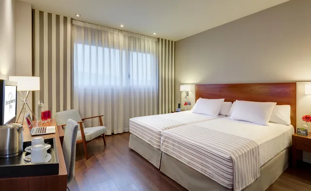 غرفة سوبيريور بسريرين منفصلين، Sercotel Ciutat de Montcada 1/2