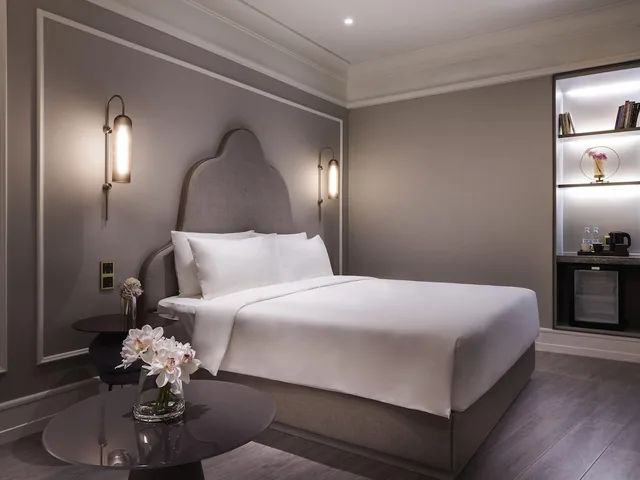غرفة قياسية بسرير كينج، Mercure Shanghai Yu Garden On The Bund 7/8