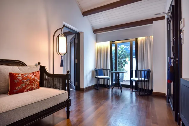 Suite, Liu Men Melaka 1/10