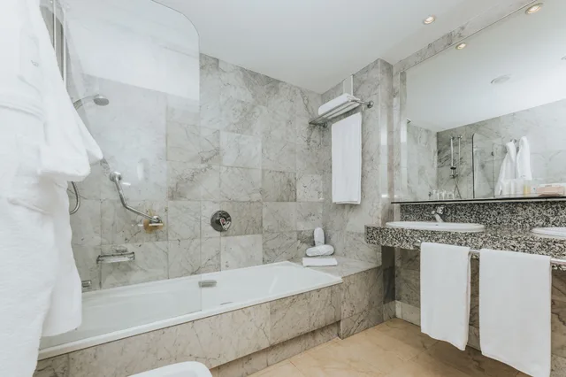 Suite, Twin Beds, Sofa, Cleopatra Palace Hotel 4/4