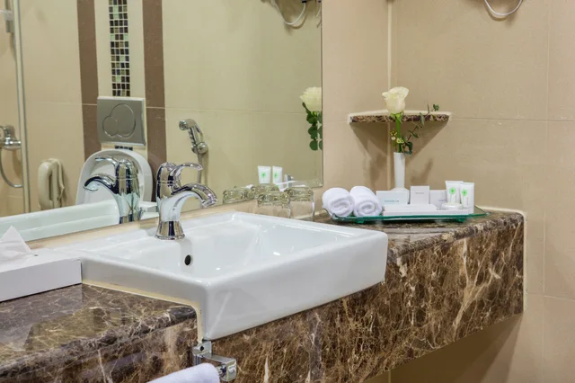 غرفة ديلوكس بسرير كينج، Grand Majestic Hotel Kuwait 7/7