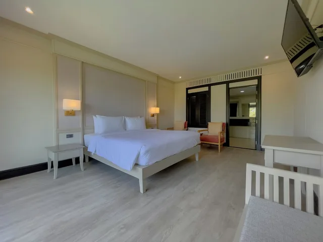 جناح شهر العسل بسرير كينج، Pinnacle Grand Jomtien Resort 2/3