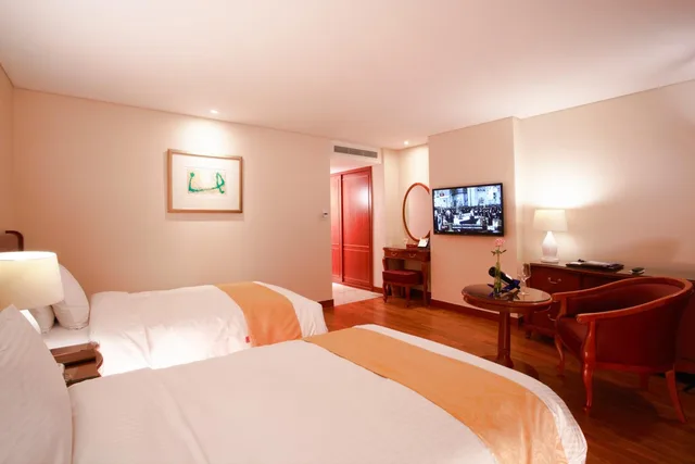 غرفة قياسية بسريرين منفصلين بحوض استحمام، Sejong Hotel 3/3