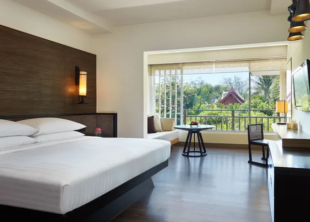 جناح بريميير بسرير كينج مع أريكة، Hyatt Regency Hua Hin 1/2