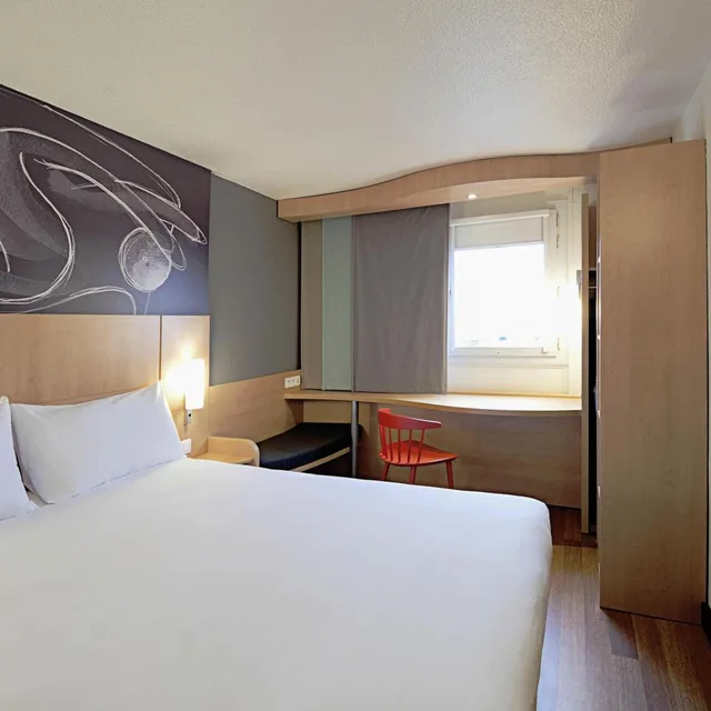 Standard, Triple, Hotel Ibis Strasbourg Centre Petite France 1/10