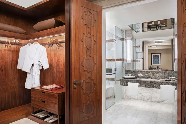 Superior, 2 Queen Beds, Partial Haram View, Kitchenette، فندق كونراد مكة(Conrad Jabal Omar Makkah) 10/10