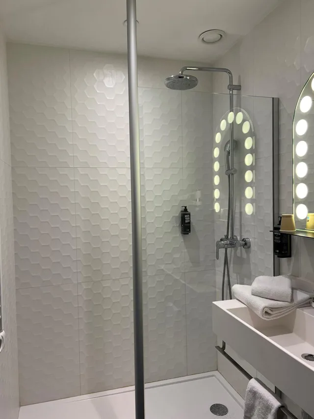 غرفة سوبيريور بسرير مزدوج، ibis Styles Arras Centre 5/5