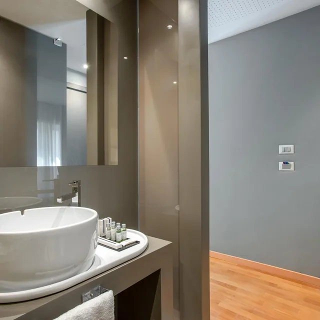 غرفة بسرير مزدوج أو سريرين منفصلين، Fortyfive Squared Hotel 4/6