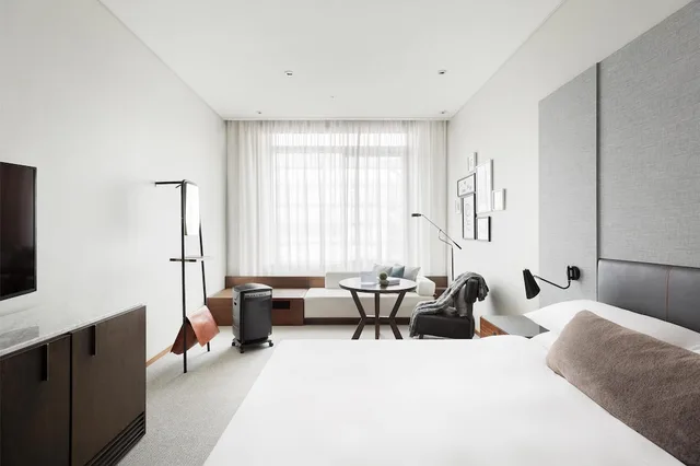 Pure, King Bed, EPISODE Hsinchu, a JdV by Hyatt Hotel (ex Hotel Indigo) 1/5