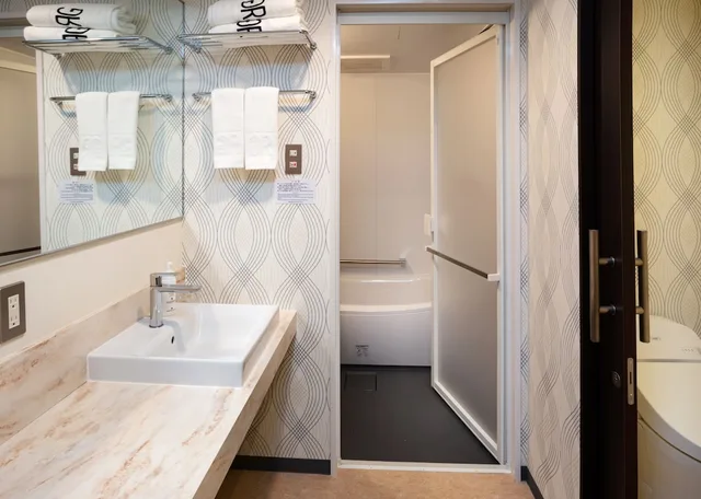 Adjoining, 4 Double Beds, Sofa، Green Rich Hotel Kurume 3/4