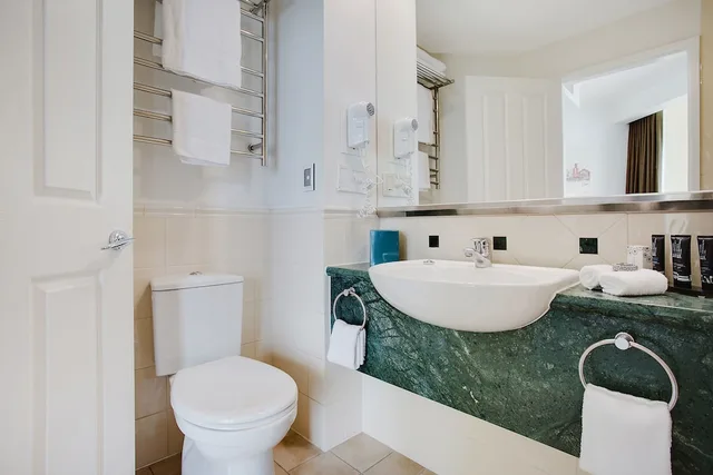 Ocean, Deluxe, Twin Beds، Mantra Legends Surfers Paradise 6/7