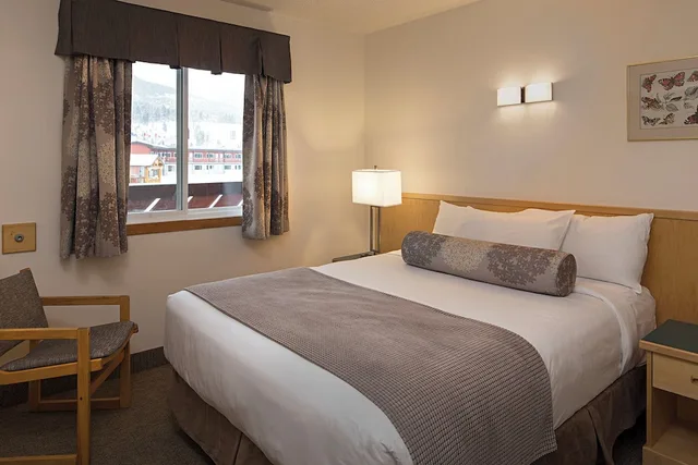 لوفت بسريرين كوين بغرفة نوم واحدة، Canmore Rocky Mountain Ski Lodge 1/4
