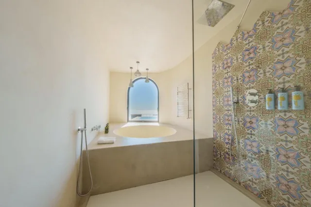 جناح سيغنتشر بمسبح خاص، Furore Grand Hotel 6/7
