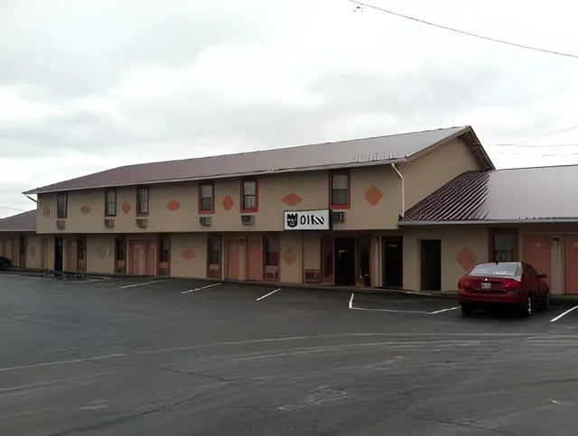 room, 2 double beds, smoking, Knights Inn Wildersville 1/2