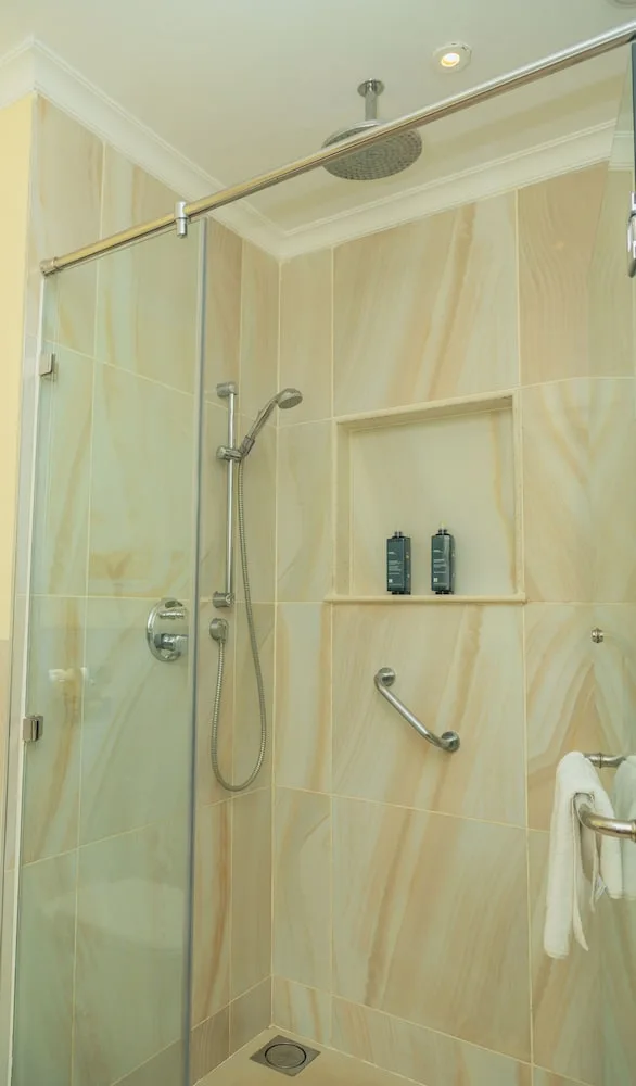 غرفة بسرير كوين بإطلالة على الحديقة، Sarova Whitesands Beach Resort and Spa 6/6