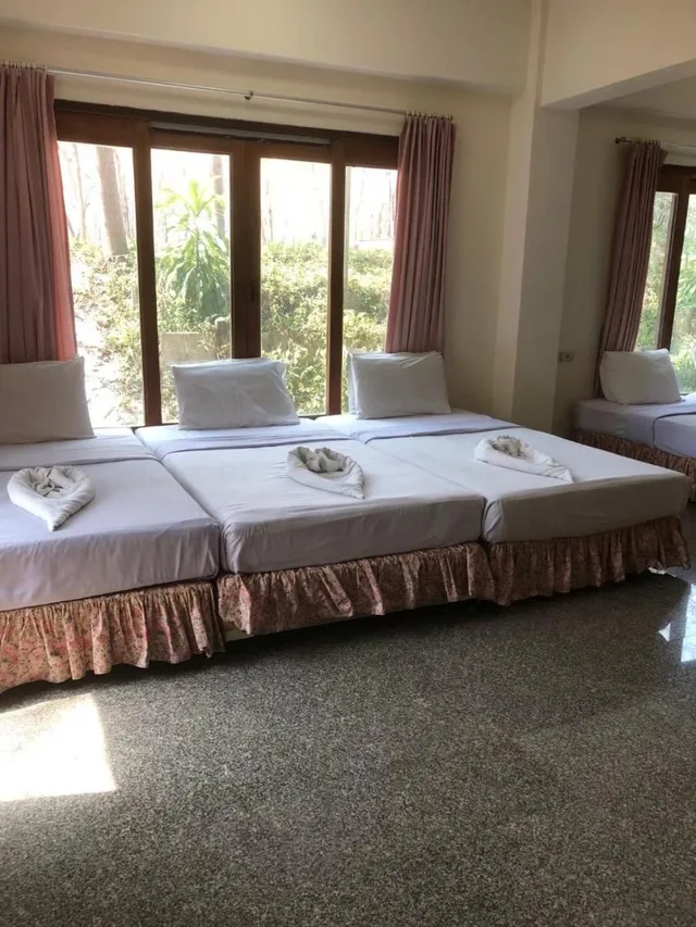 سكن مشترك مختلط بستة أسرّة، Tak Andaman Resort & Hotel 1/3