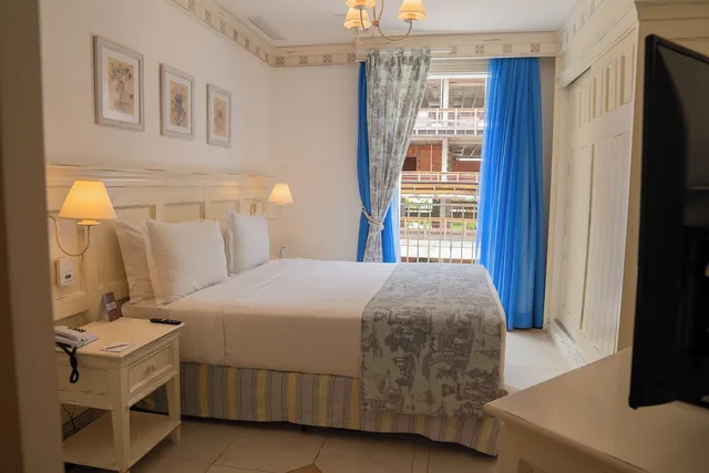 Puro, Suite, Queen Bed, City View, Sofa، IL Campanario Villaggio Resort - OFICIAL 3/8