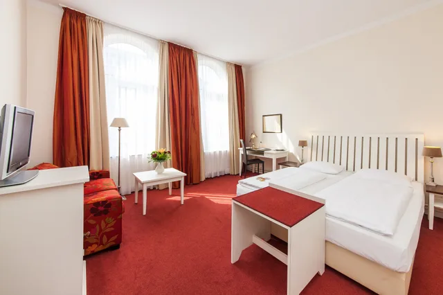 غرفة ديلوكس بسرير مزدوج مع أريكة، Novum Hotel Bremer Haus 7/10