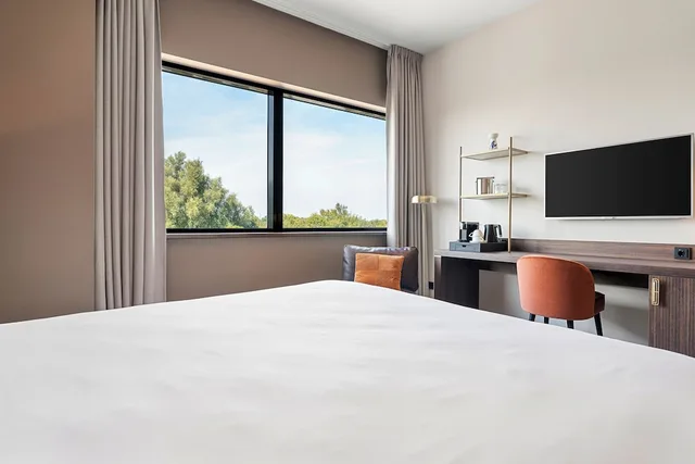 Family, Double Bed, Corendon Amsterdam Schiphol Airport, a Tribute Portfolio Hotel 1/4