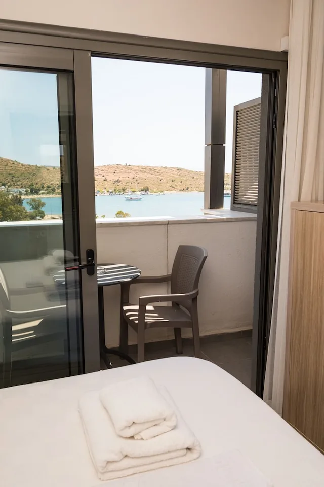 Standard, Double Bed, Sea View, M Suite Hotel 6/10