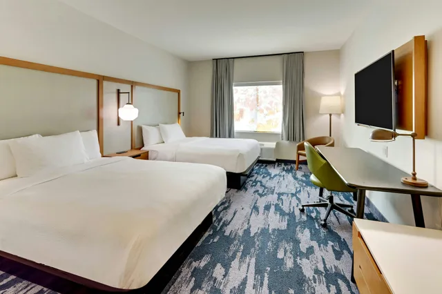 غرفة بسريرين كوين، Fairfield Inn & Suites by Marriott Dallas Love Field 1/2