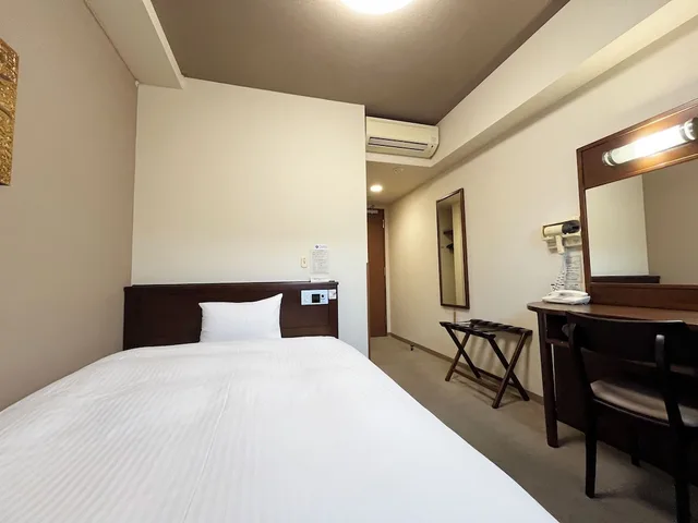 غرفة مفردة بسرير مزدوج للمدخنين، Hotel Route-Inn Hofu Ekimae 1/6