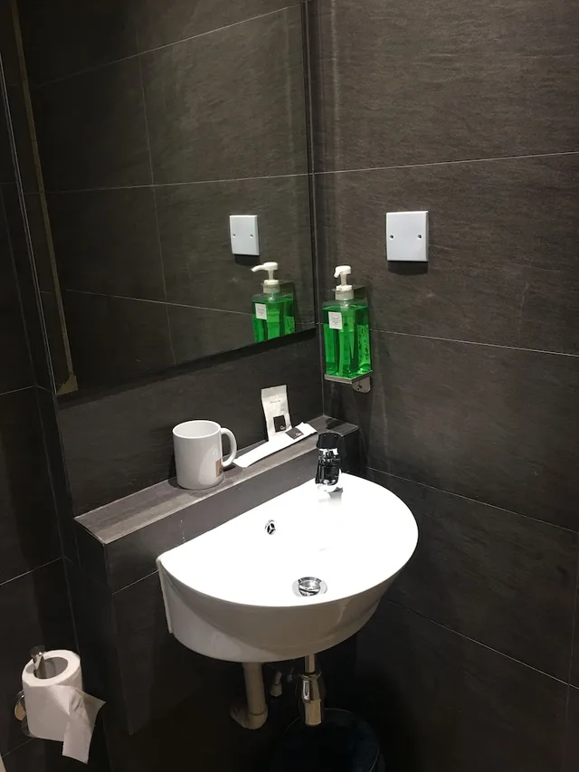 Deluxe, King Bed, Qlio Hotel 3/4