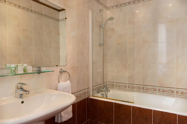 جناح جونيور بسريرين منفصلين، Hotel Princesse Caroline 7/7