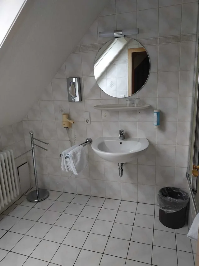 Retro, Comfort, Queen Bed, No Balcony، Hotel Waldblick 6/6