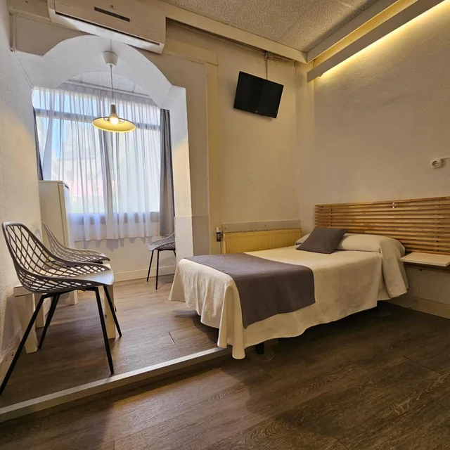 غرفة عائلية، Hotel Palermo 2/10
