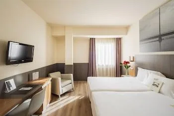 غرفة أساسية بسرير مزدوج، Maisonnave 2/2