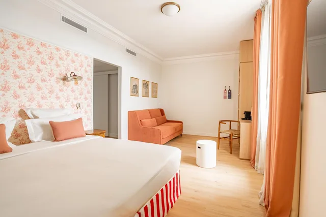 Deluxe sea view 3AD، Villa Camille Hotel & Spa 2/6