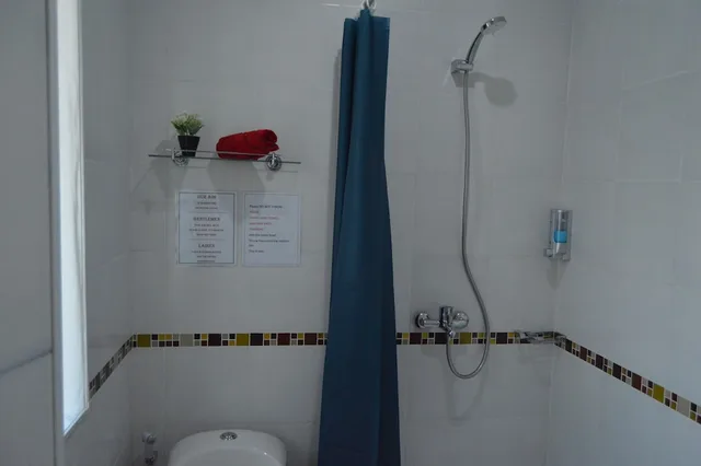 غرفة تنفيذية بسريرين منفصلين، Askara Guest House - Hostel 4/4