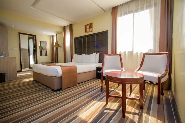 غرفة ديلوكس بسرير كوين، The Clarion Hotel Nairobi 3/10