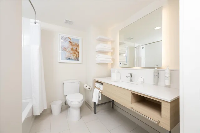 غرفة بسريرين كوين بحوض استحمام لذوي الإعاقة، Hampton Inn by Hilton St. Thomas 2/2