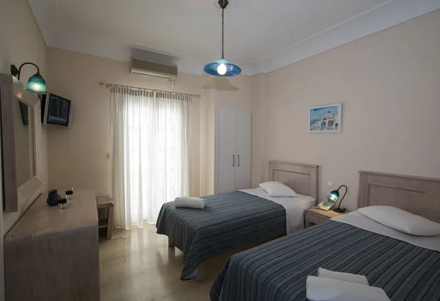 Room, Queen Bed, ANDREAS HOTEL 2/10