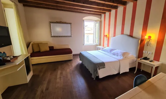 غرفة عائلية بشرفة، Hotel Piazza Vecchia 4/7