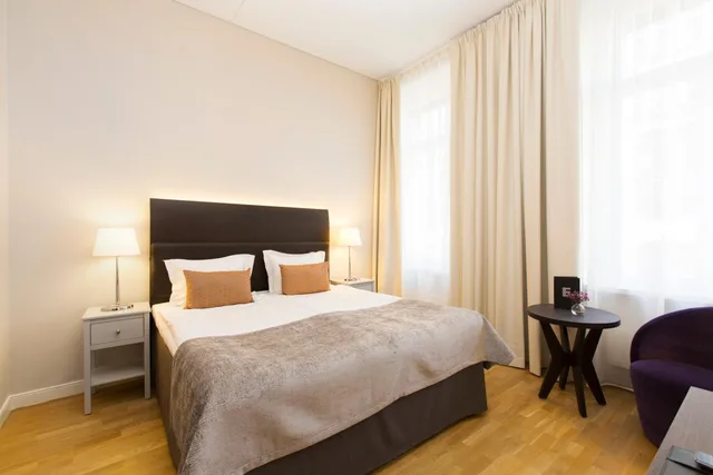 غرفة بسرير مزدوج أو سريرين منفصلين، Elite Hotel Adlon 7/10