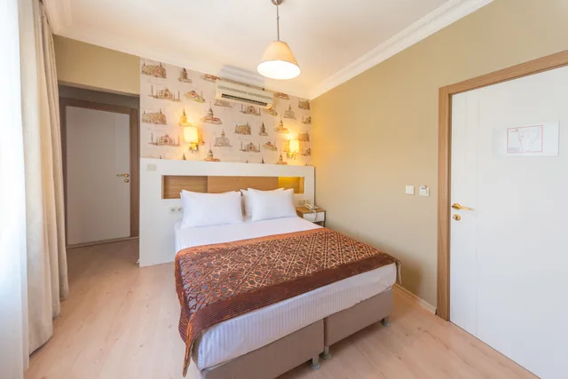 غرفة قياسية بسرير كوين وسرير مزدوج بغرفة نوم واحدة، TAYA HATUN HOTEL 7/10